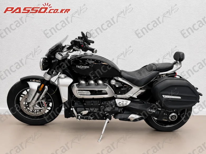Triumph Rocket Ⅲ Gt - фото 1
