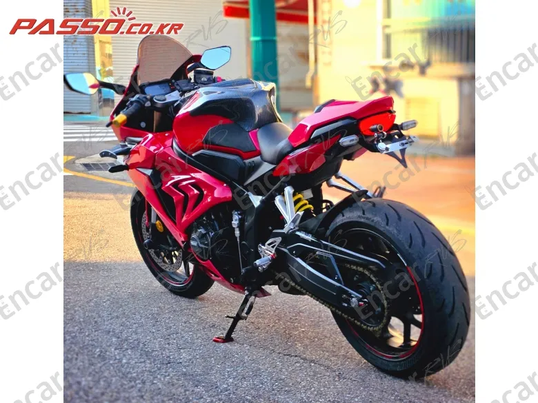 HONDA CBR 650 R ABS - фото 5