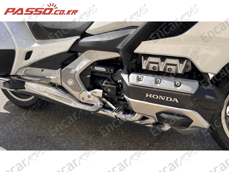 HONDA GOLDWING TOUR DCT AIRBAG - фото 4