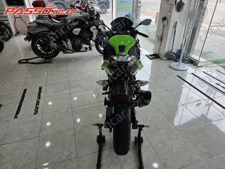 Kawasaki Ninja 400 Abs - фото 2