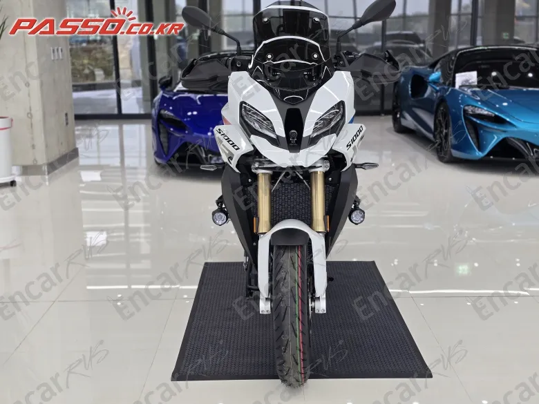 Bmw S 1000 Xr - фото 2