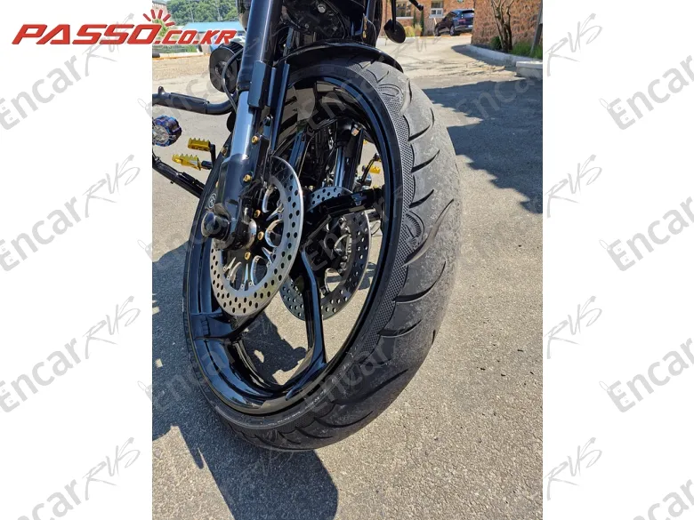 Harley-Davidson Cvo Breakout - фото 5