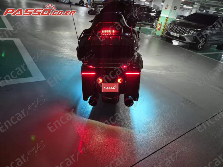 HARLEY-DAVIDSON ROAD GLIDE SPECIAL - фото 2