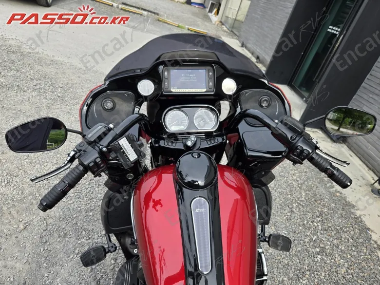 HARLEY-DAVIDSON ROAD GLIDE SPECIAL - фото 6