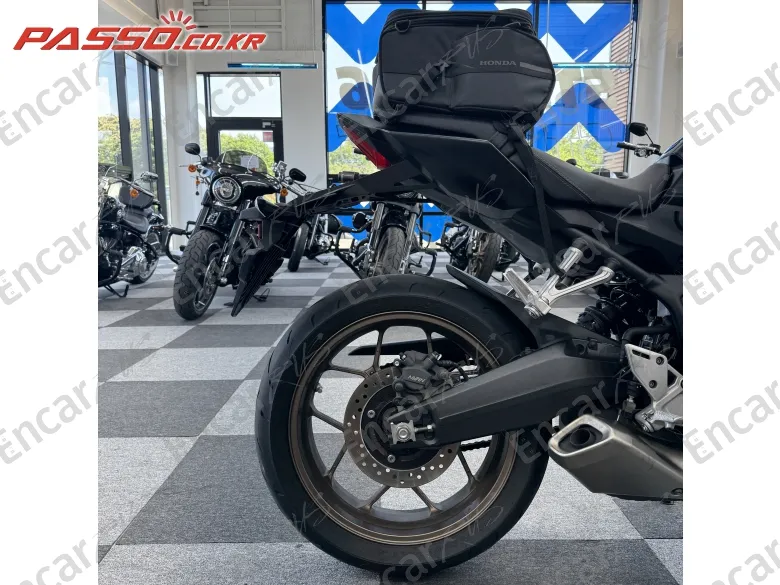 HONDA CB 650 R E-CLUTCH - фото 5