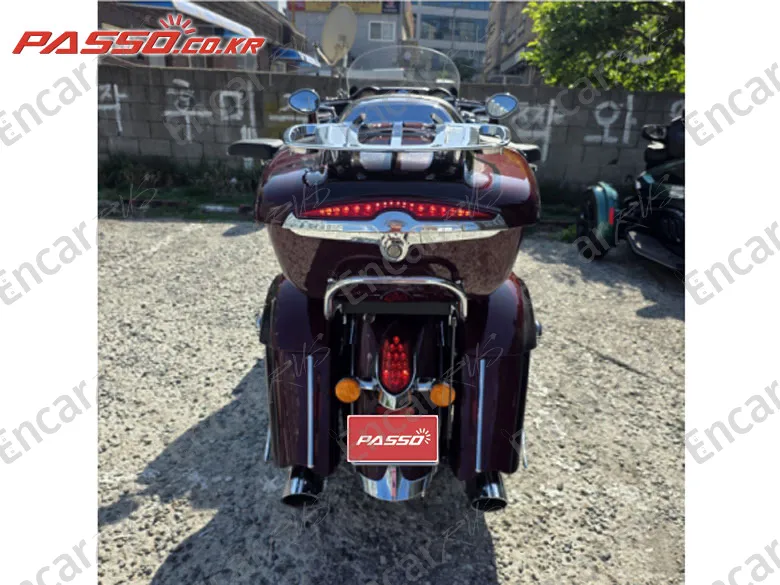Indian Chief Roadmaster - фото 2