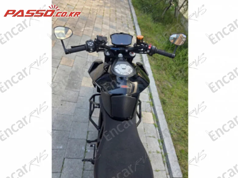 Ktm 1290 Super Duke R - фото 4
