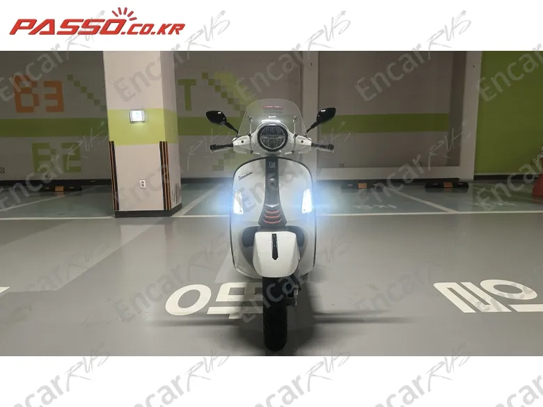 Vespa Gts 300 Super Sport - фото 4