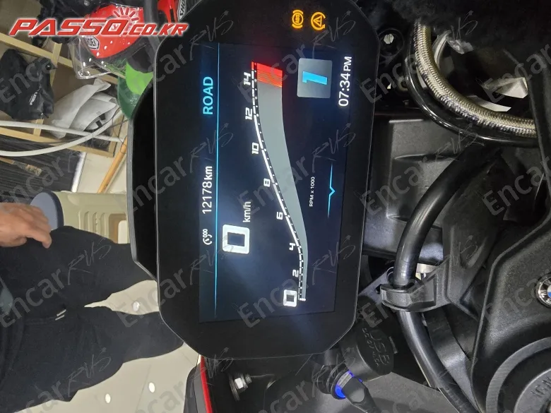 BMW S 1000 RR - фото 6