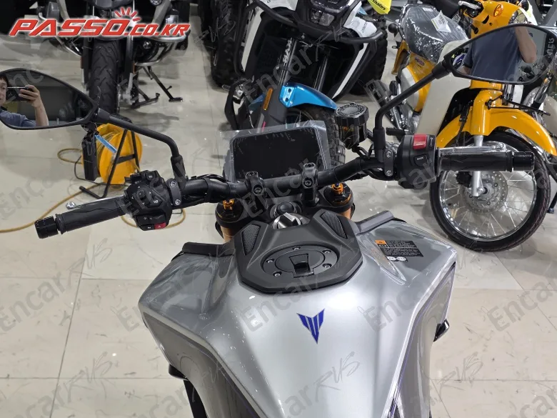 Yamaha Mt 09 - фото 3