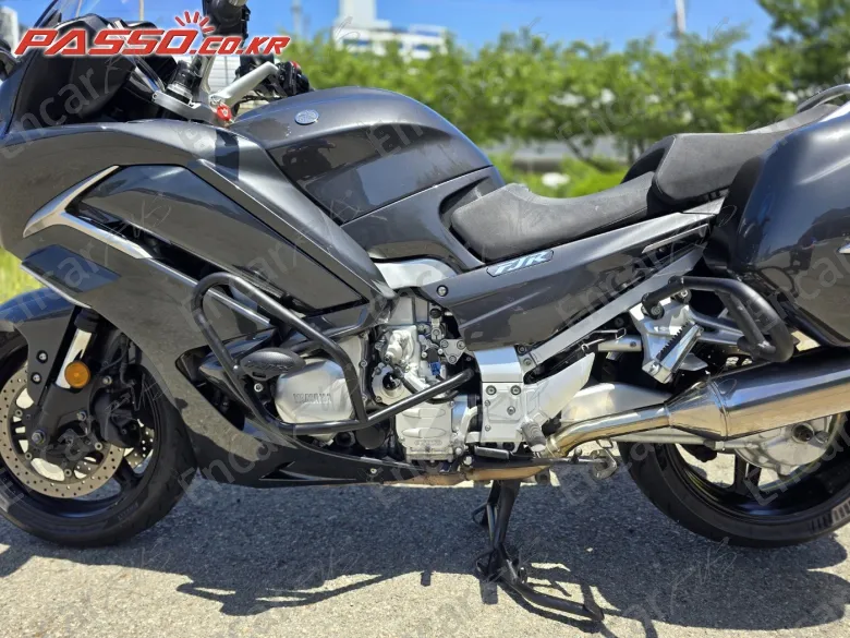 YAMAHA FJR 1300 AS - фото 4