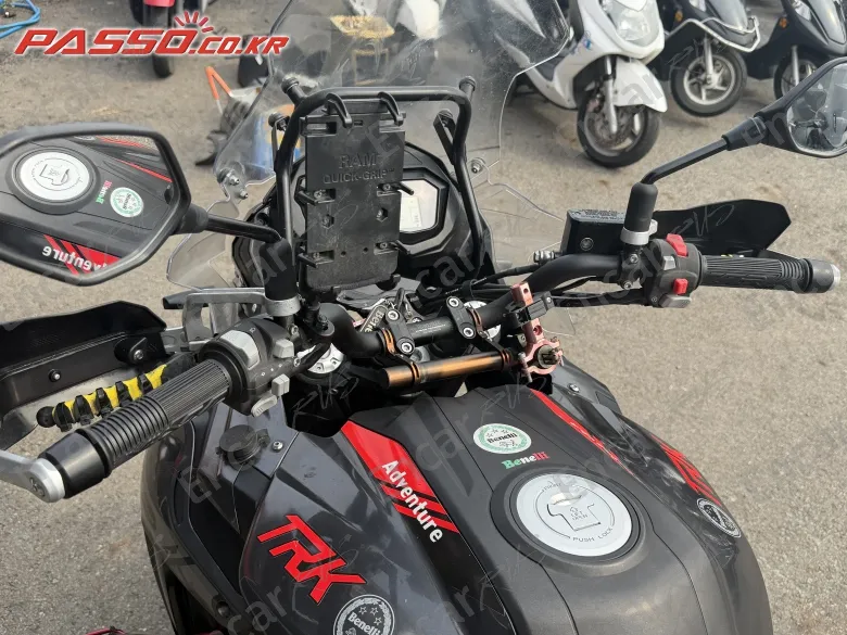 Benelli Trk 502 X - фото 3
