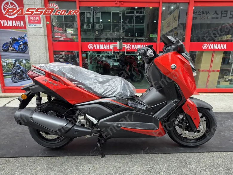 YAMAHA X MAX 300 ABS - фото 0