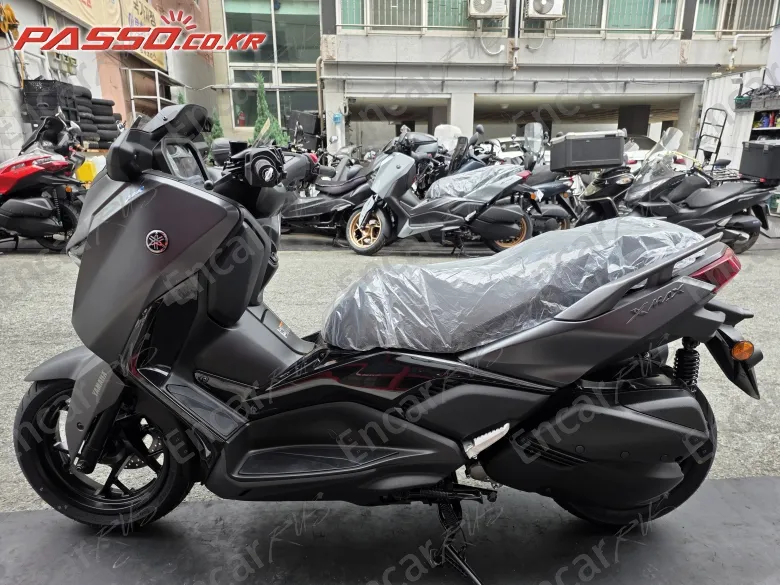 YAMAHA X MAX 300 ABS - фото 1