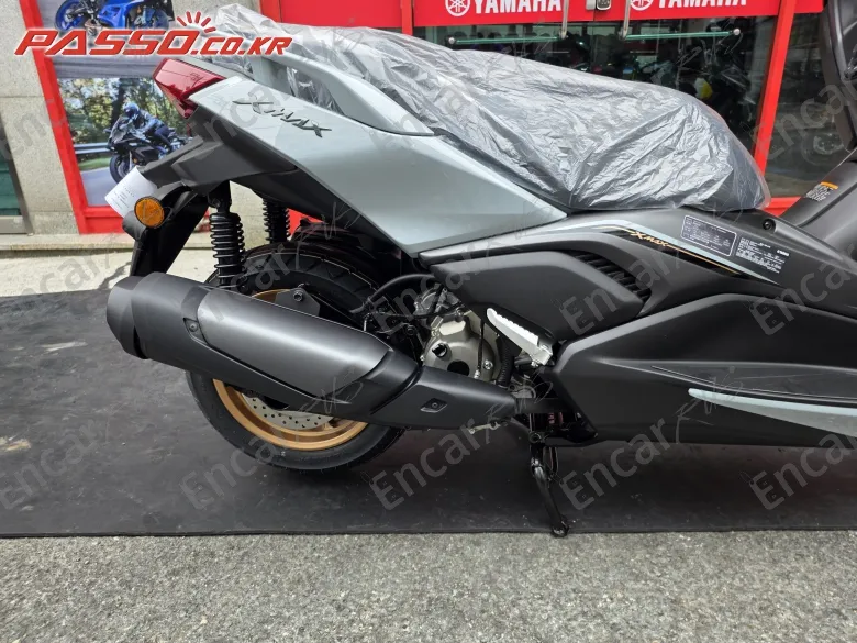 YAMAHA X MAX 300 ABS - фото 6