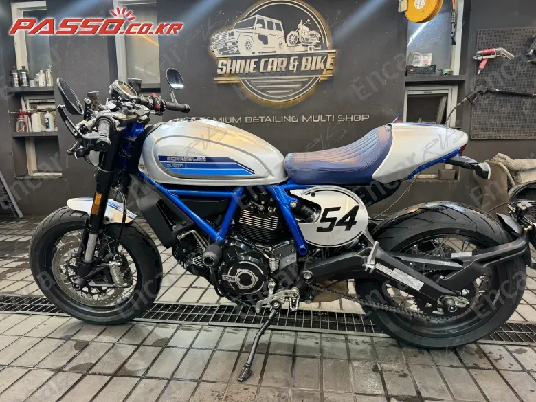 Ducati Scrambler Cafe Racer - фото 1