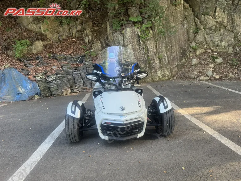 Brp Can-Am Spyder F3 T - фото 3