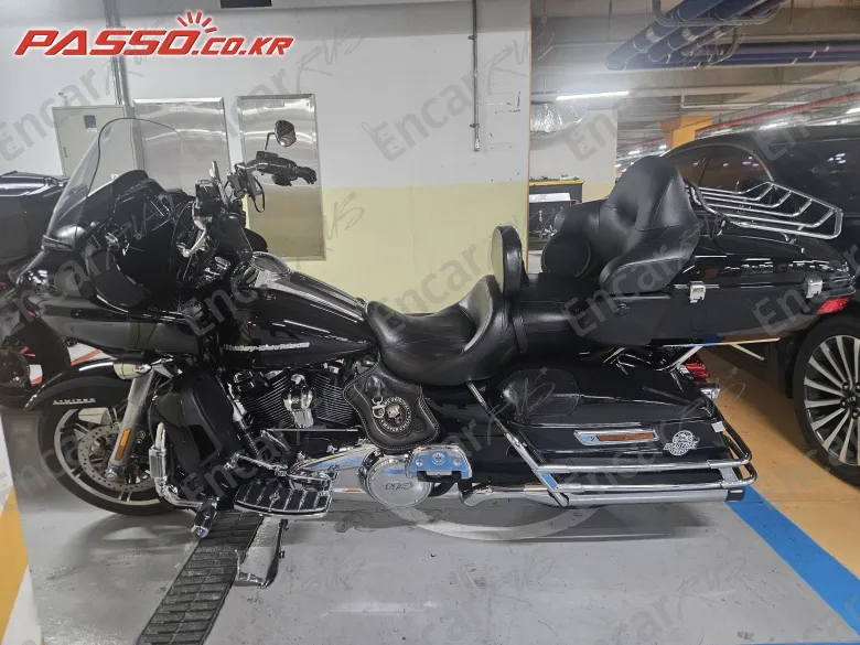 Harley-Davidson Road Glide Limited - фото 1