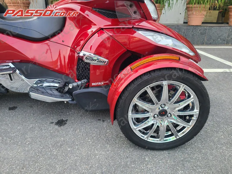 Brp Can-Am Spyder Rt - фото 5