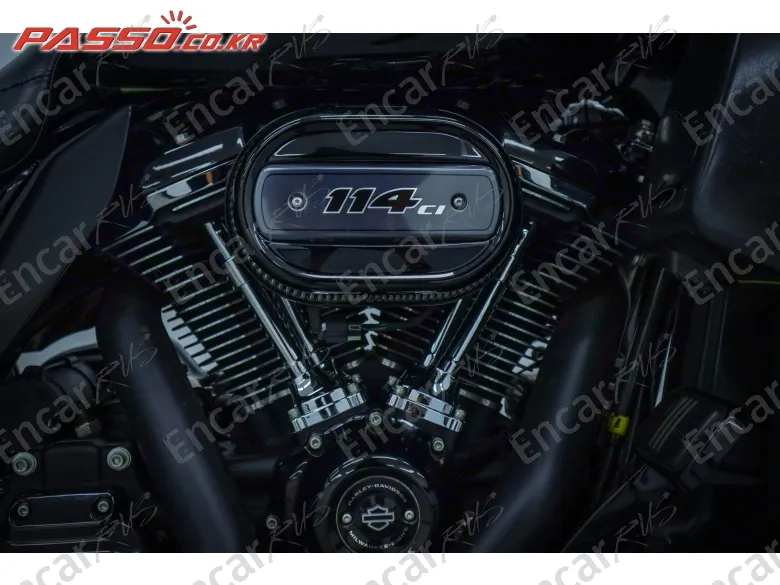 HARLEY-DAVIDSON ROAD GLIDE SPECIAL - фото 4