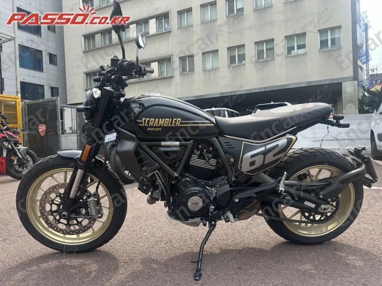 Ducati Scrambler Full Throttle - фото 1