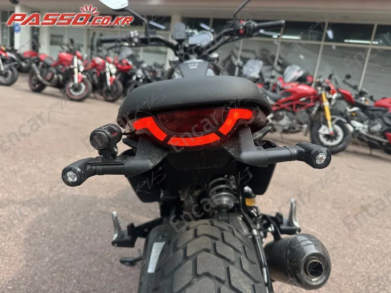 Ducati Scrambler Full Throttle - фото 5