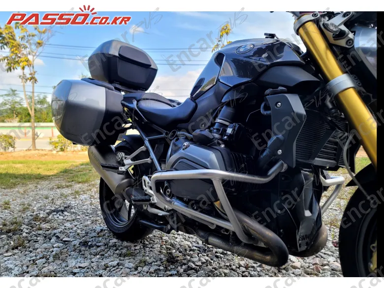 Bmw R 1200 R - фото 1