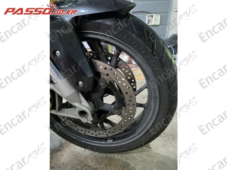Bmw R 1200 R - фото 5