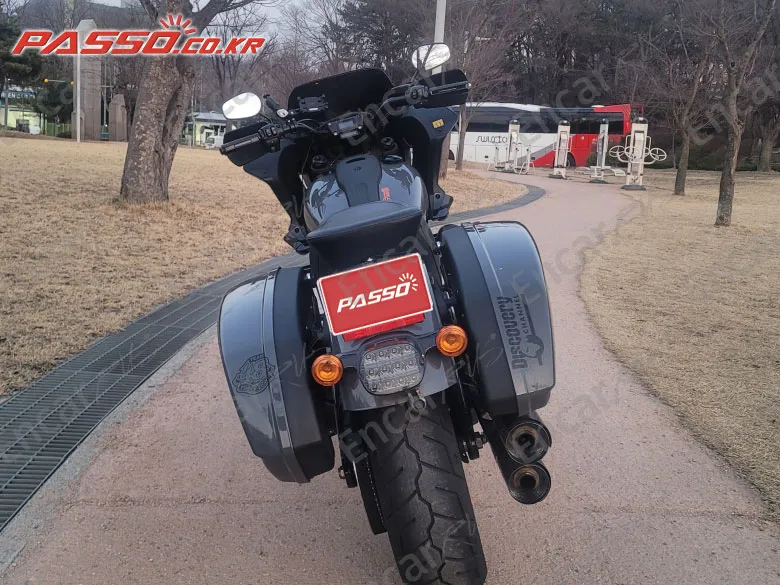 Harley-Davidson Low Rider St - фото 2
