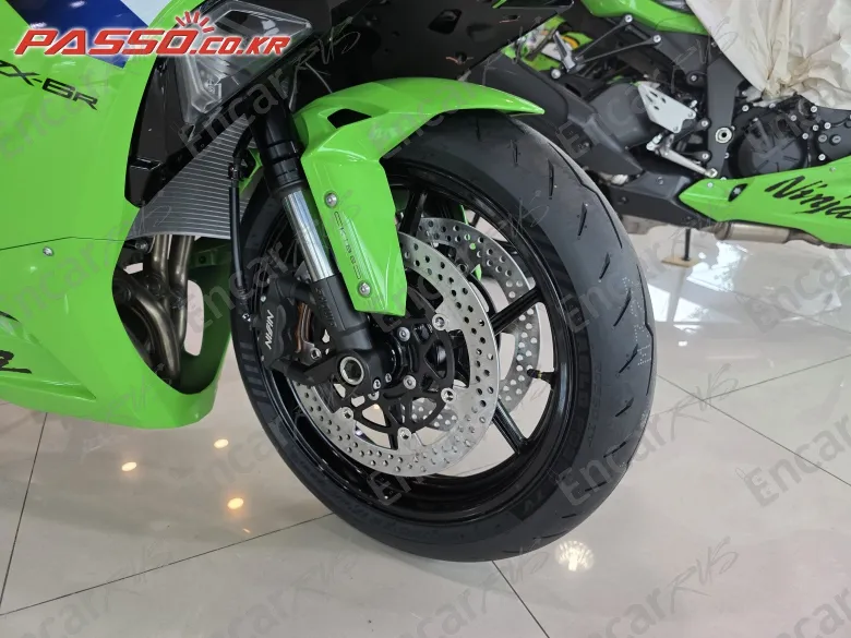 Kawasaki Zx 6 R 636 - фото 5