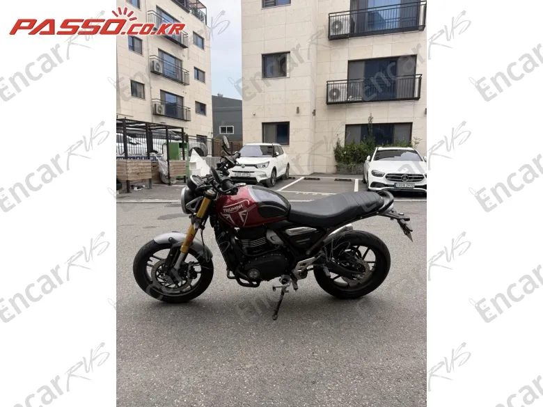 Triumph Speed 400 - фото 1