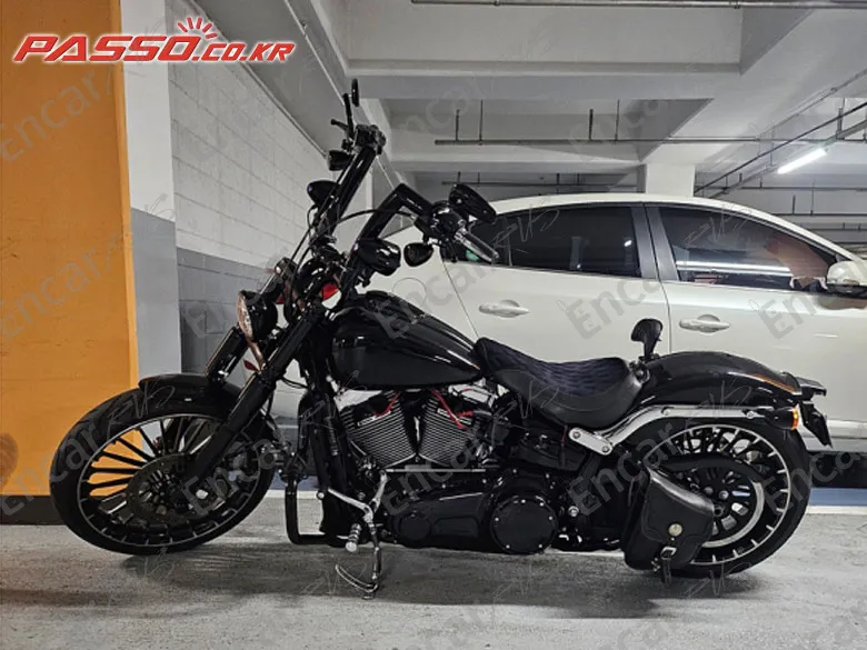 Harley-Davidson Breakout - фото 0