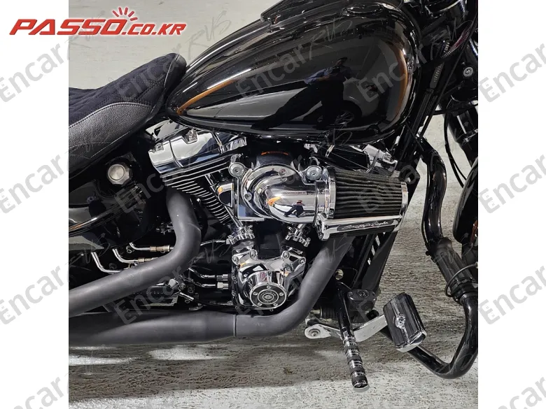 Harley-Davidson Breakout - фото 2