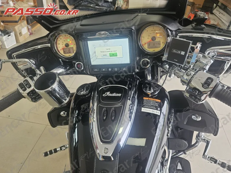 Indian Chief Roadmaster - фото 3