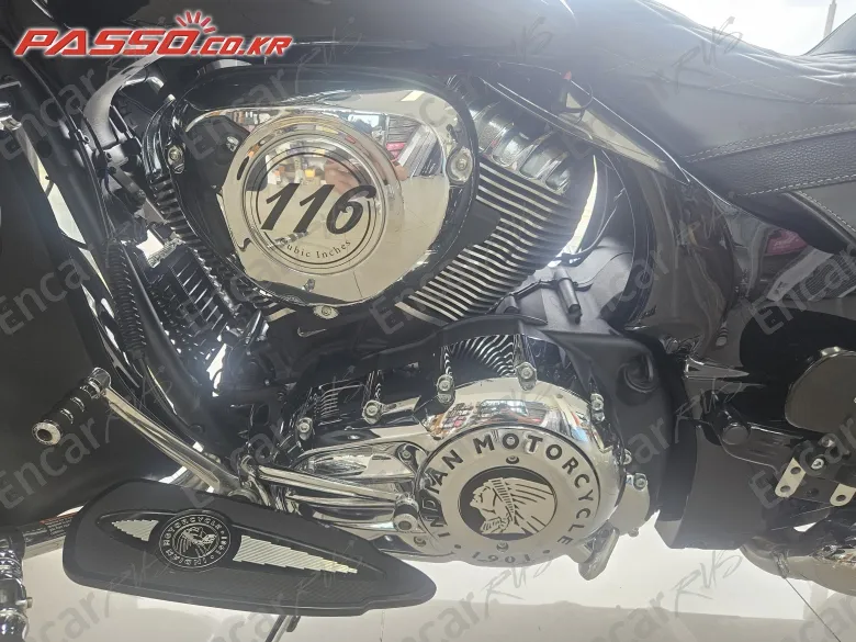 Indian Chief Roadmaster - фото 4