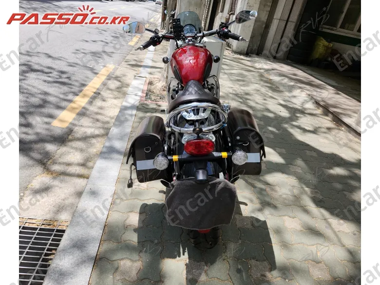 Triumph Speedmaster - фото 5