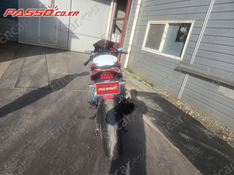 Honda Cbr 650 F - фото 2