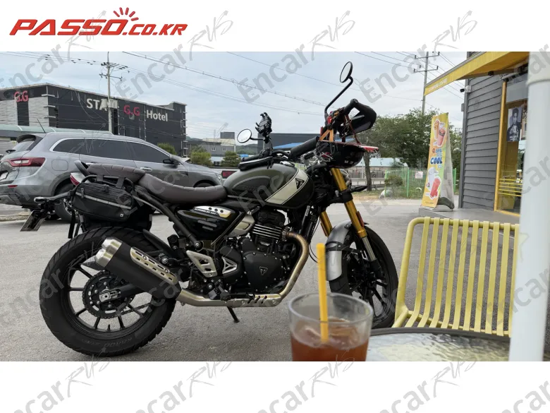 Triumph Scrambler 400 X - фото 0