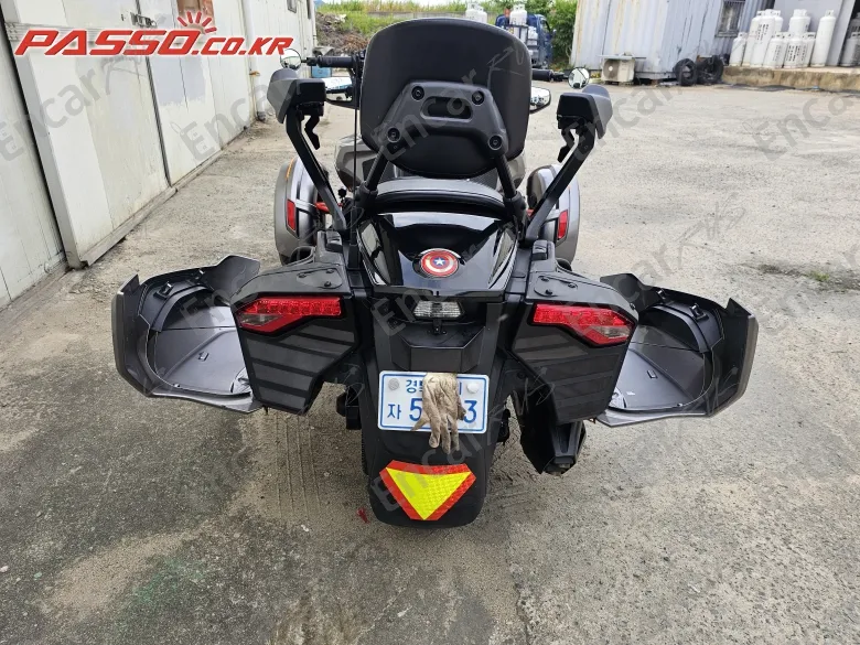Brp Can-Am Spyder F3 T - фото 2