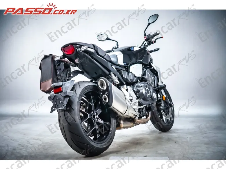 Honda Cb 1000 R - фото 2