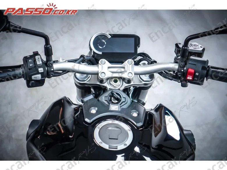 Honda Cb 1000 R - фото 3