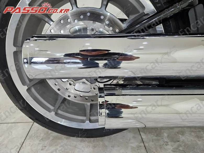 HARLEY-DAVIDSON FAT BOY 114 - фото 6