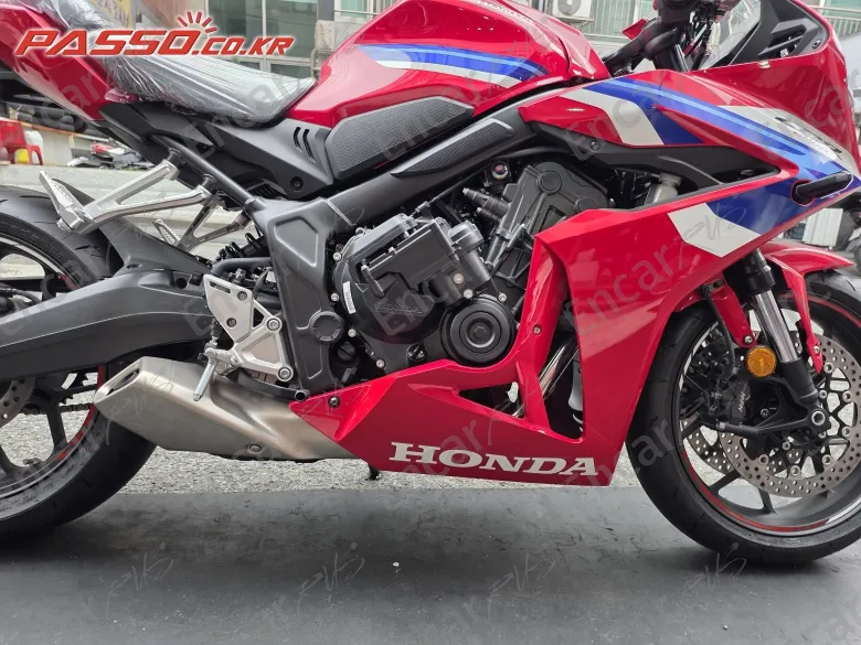 HONDA CBR 650 R E-CLUTCH - фото 6