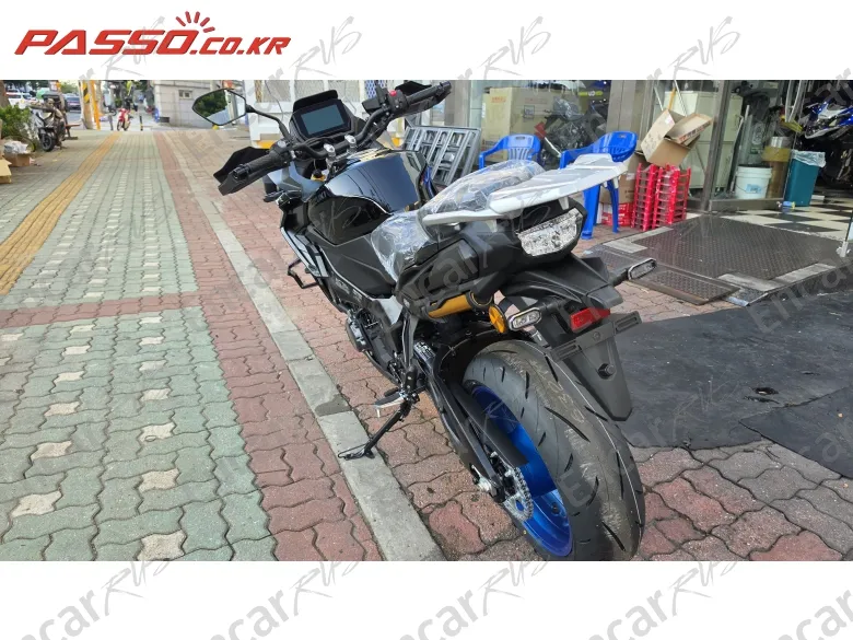 Suzuki Gsx S 1000 Gx - фото 2