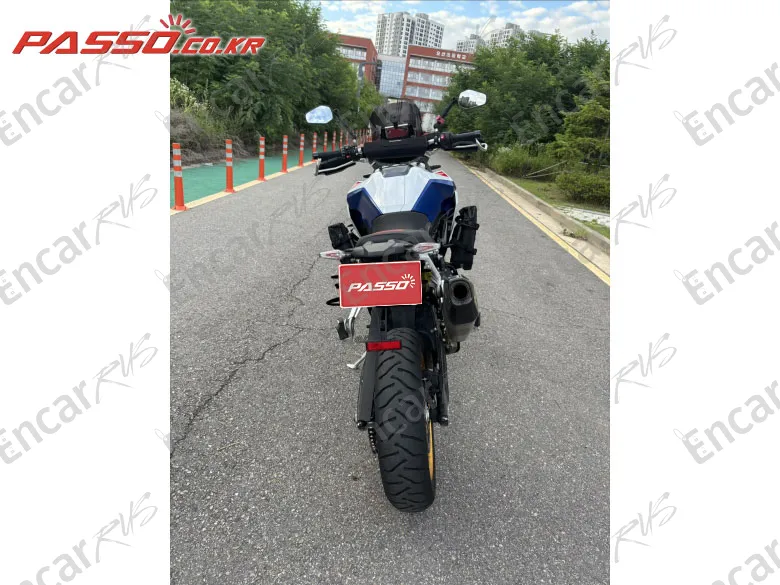 BMW F 900 GS - фото 2