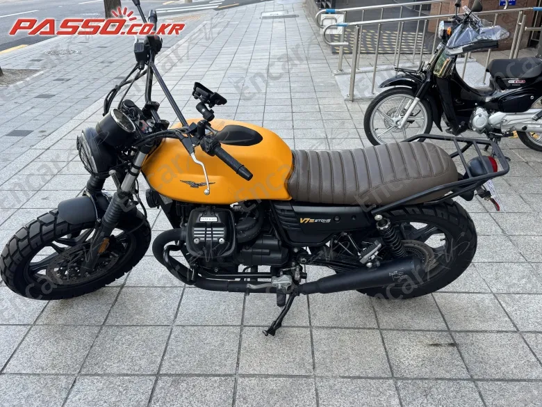Moto Guzzi V7 Ⅲ Stone - фото 0
