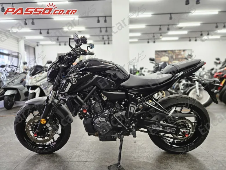 Yamaha Mt 07 - фото 1