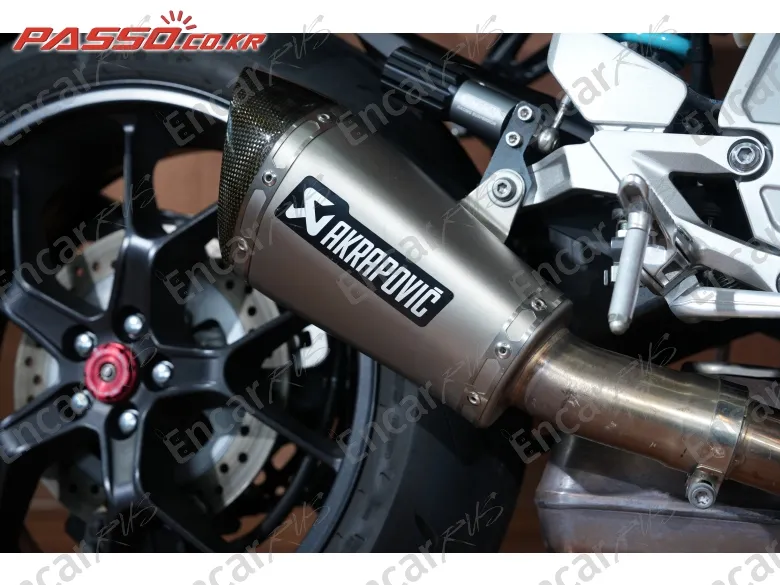 Honda Cb 1000 R - фото 6