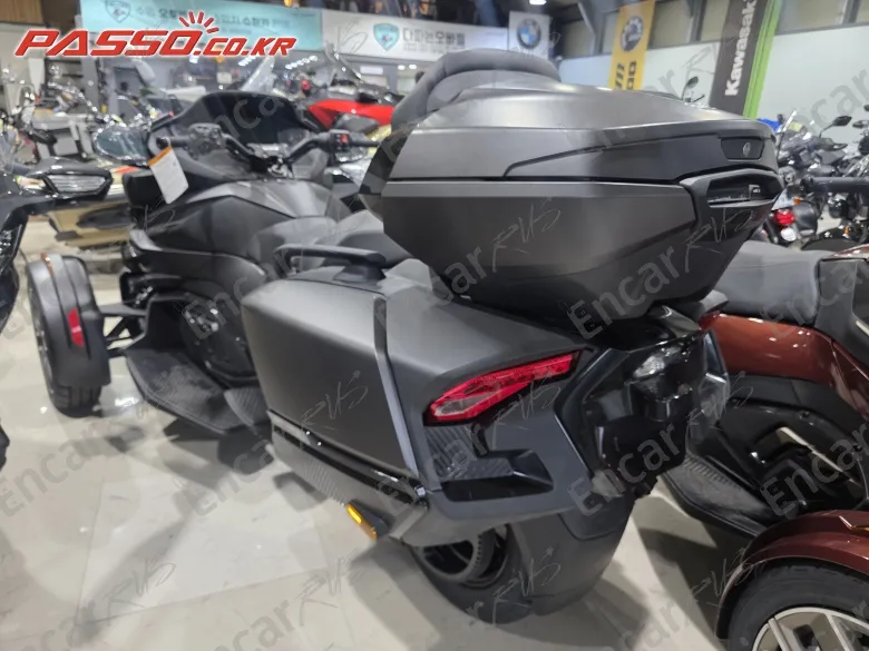 BRP CAN-AM SPYDER RT LIMITED - фото 6