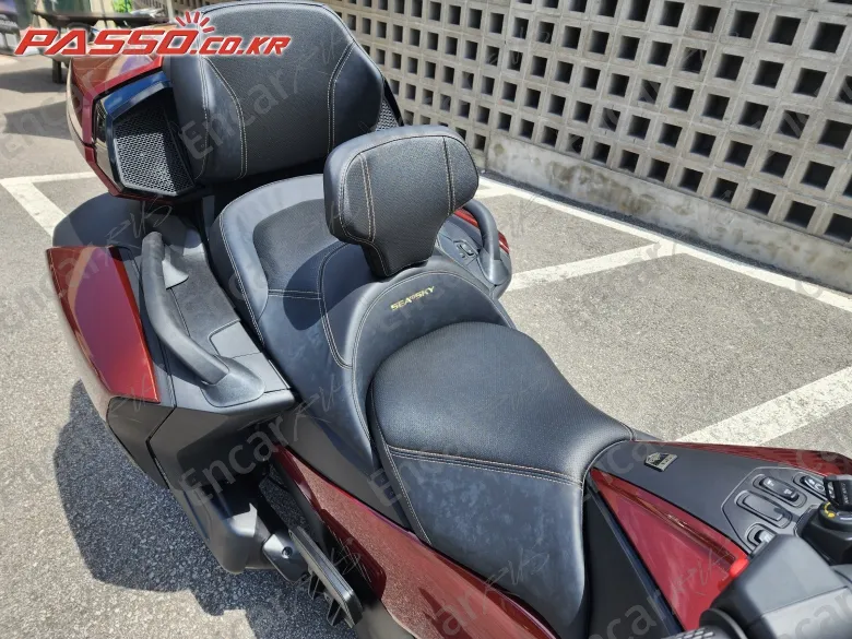 BRP CAN-AM SPYDER RT LIMITED - фото 5